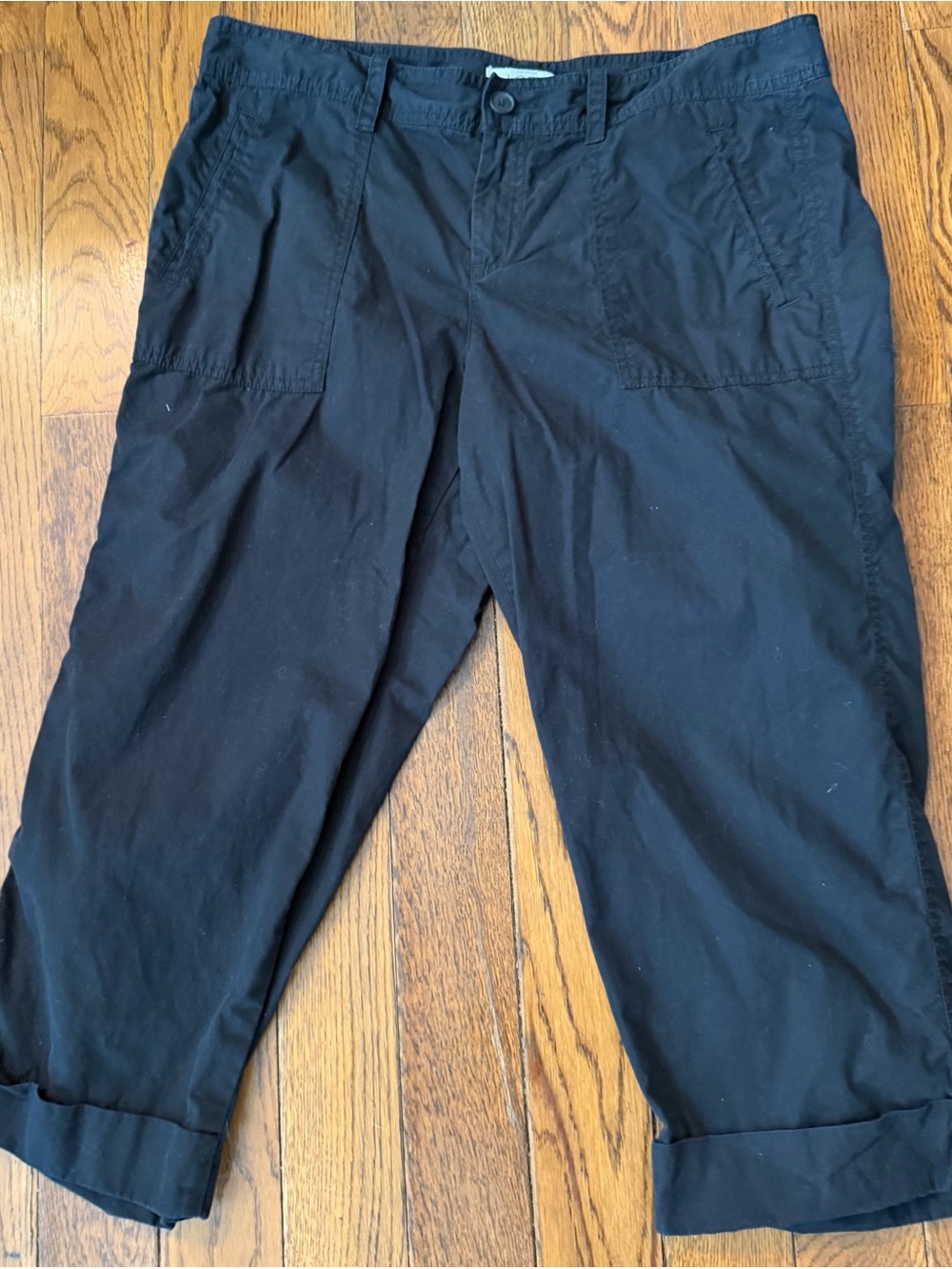Ann Taylor LOFT Black Cotton Blend crop Pants